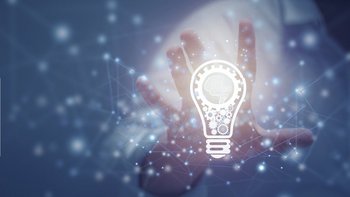 Glühbirne: Kreative neue Idee: Innovation, Ideensammlung, Lösungskonzepte