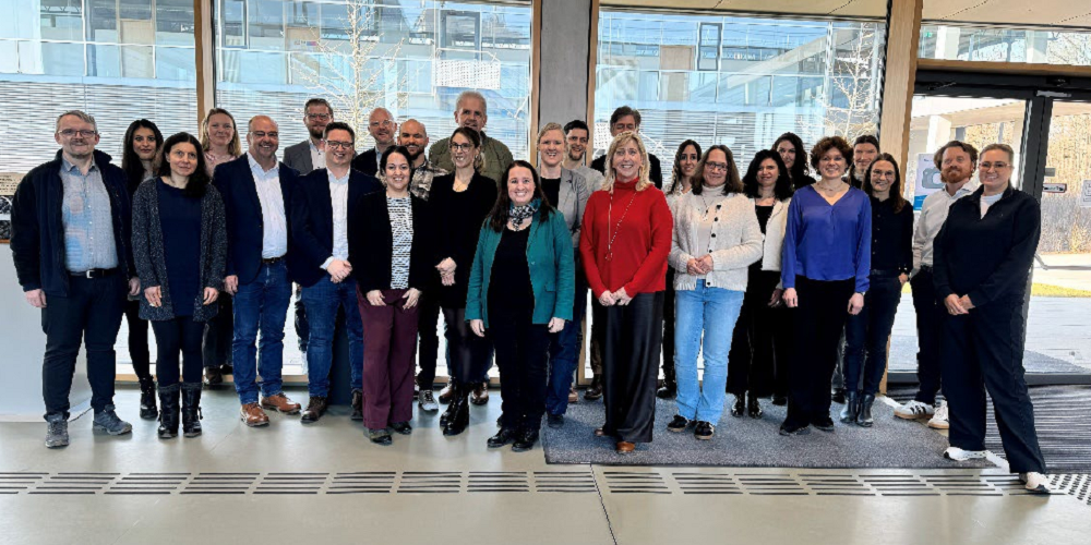 Gruppenbild der Teilnehmenden